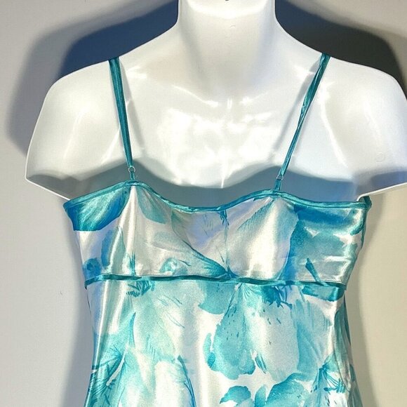 Sophia SZ M Vintage Aqua & White Silky Gown Romantic Soft Sexy Feminine Gift - Picture 3 of 7